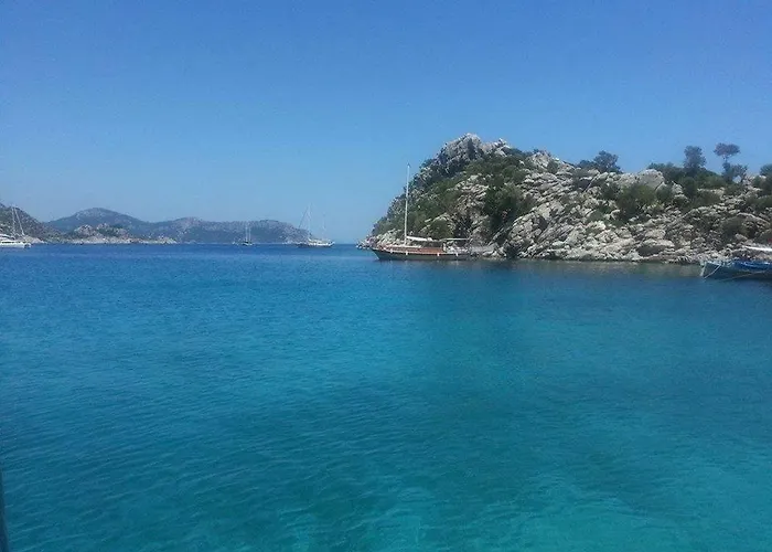 Lale Marmaris