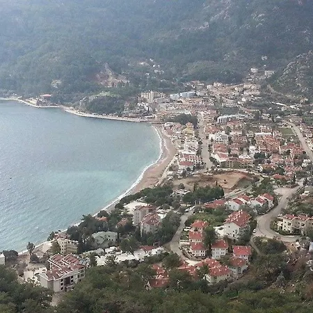 호텔 Lale 말마리스