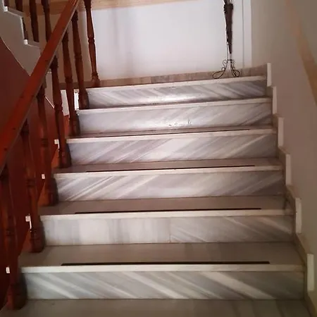 Ξενοδοχείο Lale 3*